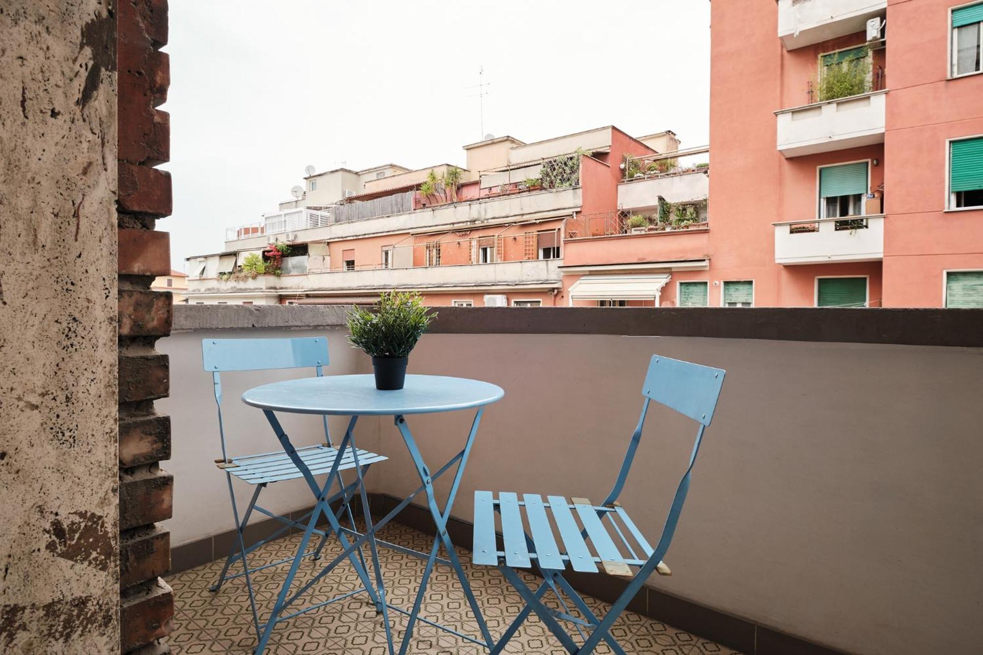 Appartamento Moderno A 5 Minuti Dalla Metro Roma